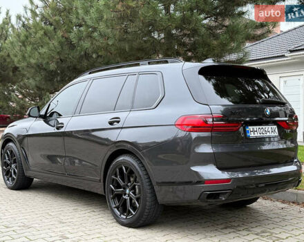Серый БМВ X7, объемом двигателя 3 л и пробегом 148 тыс. км за 55000 $, фото 49 на Automoto.ua