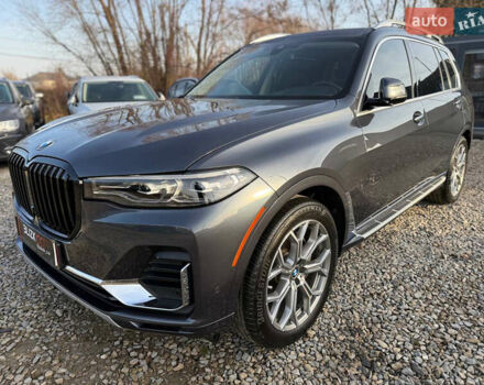 Серый БМВ X7, объемом двигателя 3 л и пробегом 147 тыс. км за 50900 $, фото 4 на Automoto.ua