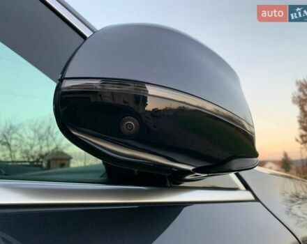 Серый БМВ X7, объемом двигателя 3 л и пробегом 147 тыс. км за 53800 $, фото 18 на Automoto.ua