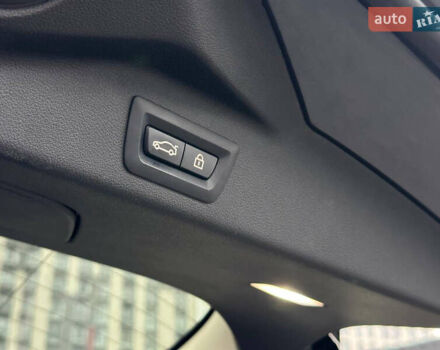 Серый БМВ X7, объемом двигателя 3 л и пробегом 90 тыс. км за 54900 $, фото 61 на Automoto.ua