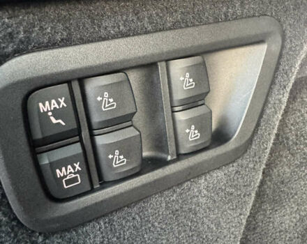 Серый БМВ X7, объемом двигателя 2.99 л и пробегом 140 тыс. км за 64500 $, фото 36 на Automoto.ua