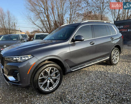 Серый БМВ X7, объемом двигателя 3 л и пробегом 147 тыс. км за 50900 $, фото 89 на Automoto.ua