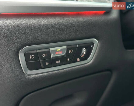 Серый БМВ X7, объемом двигателя 3 л и пробегом 90 тыс. км за 54900 $, фото 40 на Automoto.ua