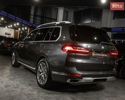 Серый БМВ X7, объемом двигателя 4.39 л и пробегом 53 тыс. км за 63900 $, фото 87 на Automoto.ua