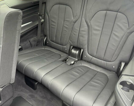 Серый БМВ X7, объемом двигателя 2.99 л и пробегом 140 тыс. км за 63500 $, фото 37 на Automoto.ua