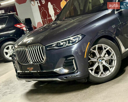 Серый БМВ X7, объемом двигателя 3 л и пробегом 65 тыс. км за 68900 $, фото 5 на Automoto.ua