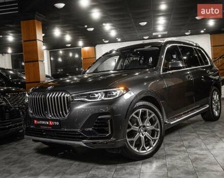 Серый БМВ X7, объемом двигателя 4.39 л и пробегом 53 тыс. км за 63900 $, фото 18 на Automoto.ua