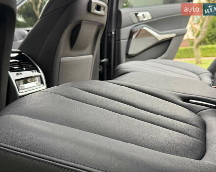Серый БМВ X7, объемом двигателя 3 л и пробегом 148 тыс. км за 55000 $, фото 93 на Automoto.ua