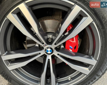 Серый БМВ X7, объемом двигателя 2.99 л и пробегом 140 тыс. км за 64500 $, фото 29 на Automoto.ua