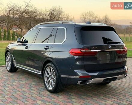 Серый БМВ X7, объемом двигателя 3 л и пробегом 147 тыс. км за 53800 $, фото 1 на Automoto.ua