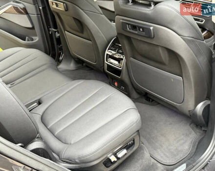Серый БМВ X7, объемом двигателя 3 л и пробегом 148 тыс. км за 55000 $, фото 8 на Automoto.ua