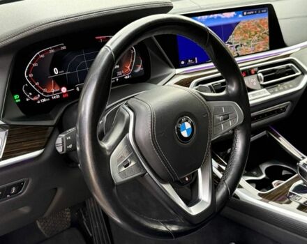 Серый БМВ X7, объемом двигателя 3 л и пробегом 140 тыс. км за 55000 $, фото 10 на Automoto.ua