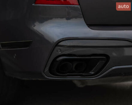 Серый БМВ X7, объемом двигателя 4.4 л и пробегом 78 тыс. км за 67500 $, фото 45 на Automoto.ua