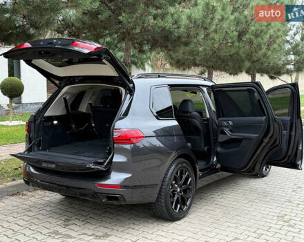 Серый БМВ X7, объемом двигателя 3 л и пробегом 148 тыс. км за 55000 $, фото 75 на Automoto.ua