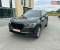 Серый БМВ X7, объемом двигателя 3 л и пробегом 144 тыс. км за 53900 $, фото 1 на Automoto.ua