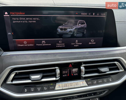 Серый БМВ X7, объемом двигателя 2.99 л и пробегом 140 тыс. км за 63500 $, фото 60 на Automoto.ua