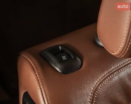 Серый БМВ X7, объемом двигателя 4.39 л и пробегом 53 тыс. км за 63900 $, фото 27 на Automoto.ua