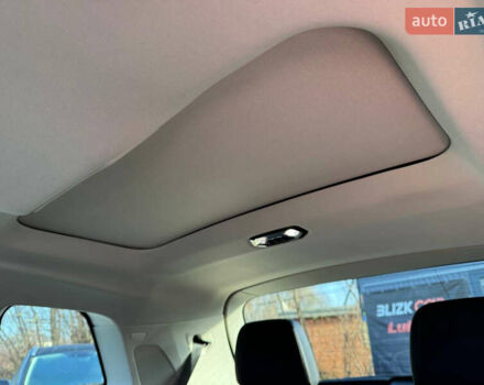 Серый БМВ X7, объемом двигателя 3 л и пробегом 147 тыс. км за 50900 $, фото 56 на Automoto.ua