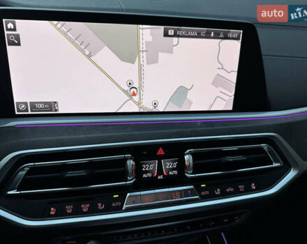 Серый БМВ X7, объемом двигателя 2.99 л и пробегом 140 тыс. км за 64500 $, фото 84 на Automoto.ua