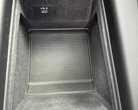 Серый БМВ X7, объемом двигателя 2.99 л и пробегом 140 тыс. км за 63500 $, фото 61 на Automoto.ua