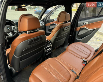 Серый БМВ X7, объемом двигателя 2.99 л и пробегом 99 тыс. км за 73500 $, фото 33 на Automoto.ua