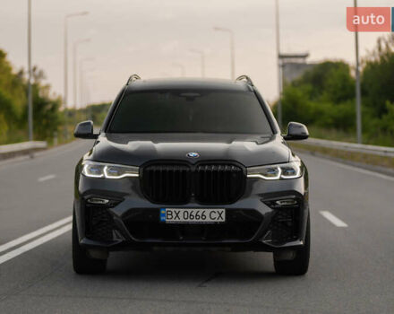 Серый БМВ X7, объемом двигателя 4.4 л и пробегом 78 тыс. км за 67500 $, фото 11 на Automoto.ua