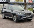 Серый БМВ X7, объемом двигателя 4.39 л и пробегом 128 тыс. км за 63000 $, фото 2 на Automoto.ua