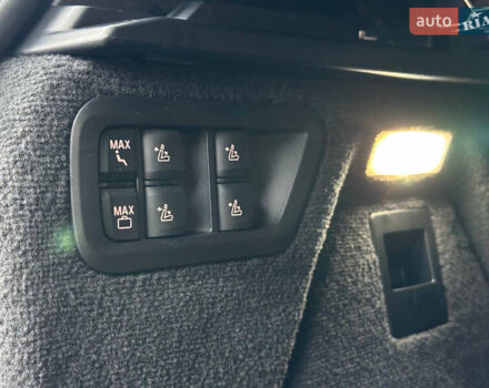 Серый БМВ X7, объемом двигателя 3 л и пробегом 90 тыс. км за 54900 $, фото 63 на Automoto.ua