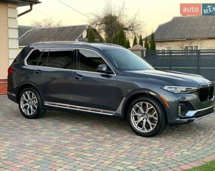 Серый БМВ X7, объемом двигателя 3 л и пробегом 147 тыс. км за 53800 $, фото 7 на Automoto.ua