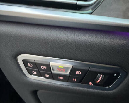 Серый БМВ X7, объемом двигателя 2.99 л и пробегом 140 тыс. км за 64500 $, фото 70 на Automoto.ua