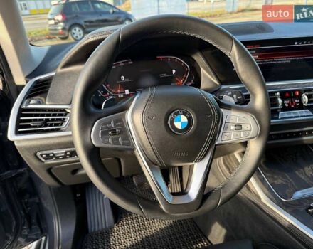 Серый БМВ X7, объемом двигателя 3 л и пробегом 147 тыс. км за 50900 $, фото 68 на Automoto.ua