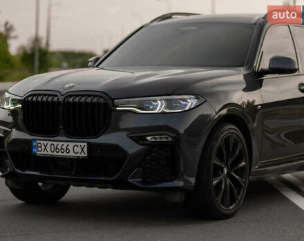 Серый БМВ X7, объемом двигателя 4.4 л и пробегом 78 тыс. км за 67500 $, фото 23 на Automoto.ua