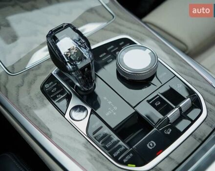 Серый БМВ X7, объемом двигателя 4.39 л и пробегом 118 тыс. км за 69999 $, фото 39 на Automoto.ua