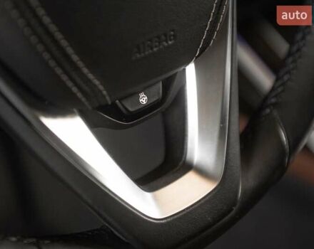 Серый БМВ X7, объемом двигателя 4.39 л и пробегом 53 тыс. км за 63900 $, фото 86 на Automoto.ua
