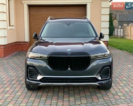 Серый БМВ X7, объемом двигателя 3 л и пробегом 147 тыс. км за 53800 $, фото 3 на Automoto.ua