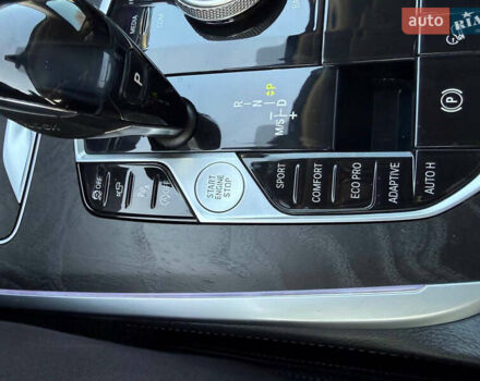 Серый БМВ X7, объемом двигателя 3 л и пробегом 147 тыс. км за 50900 $, фото 81 на Automoto.ua