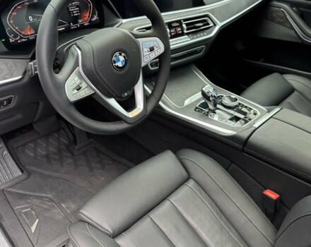 Серый БМВ X7, объемом двигателя 2.99 л и пробегом 140 тыс. км за 63500 $, фото 66 на Automoto.ua