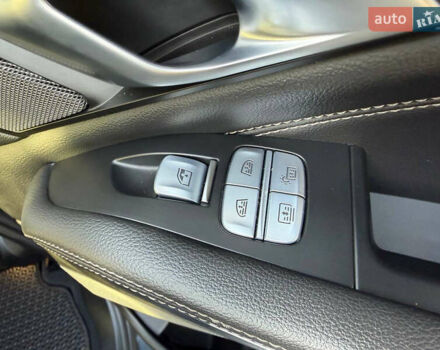 Серый БМВ X7, объемом двигателя 3 л и пробегом 147 тыс. км за 50900 $, фото 47 на Automoto.ua