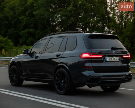 Серый БМВ X7, объемом двигателя 4.4 л и пробегом 78 тыс. км за 67500 $, фото 157 на Automoto.ua