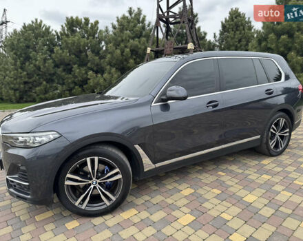 Серый БМВ X7, объемом двигателя 2.99 л и пробегом 140 тыс. км за 63500 $, фото 13 на Automoto.ua