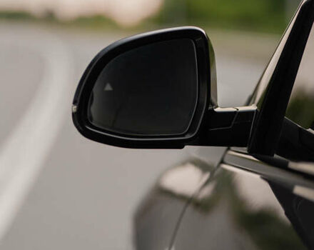 Серый БМВ X7, объемом двигателя 4.4 л и пробегом 78 тыс. км за 67500 $, фото 56 на Automoto.ua