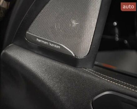 Серый БМВ X7, объемом двигателя 4.39 л и пробегом 53 тыс. км за 63900 $, фото 72 на Automoto.ua