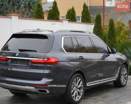 Серый БМВ X7, объемом двигателя 4.39 л и пробегом 118 тыс. км за 69999 $, фото 9 на Automoto.ua