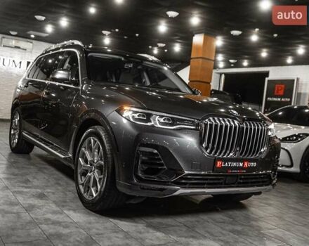 Серый БМВ X7, объемом двигателя 4.39 л и пробегом 53 тыс. км за 63900 $, фото 55 на Automoto.ua