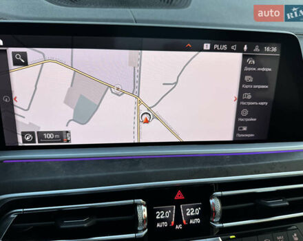 Серый БМВ X7, объемом двигателя 2.99 л и пробегом 140 тыс. км за 64500 $, фото 32 на Automoto.ua