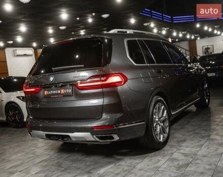 Серый БМВ X7, объемом двигателя 4.39 л и пробегом 53 тыс. км за 63900 $, фото 78 на Automoto.ua