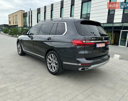 Серый БМВ X7, объемом двигателя 3 л и пробегом 144 тыс. км за 53900 $, фото 4 на Automoto.ua