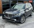 Серый БМВ X7, объемом двигателя 3 л и пробегом 75 тыс. км за 59000 $, фото 2 на Automoto.ua