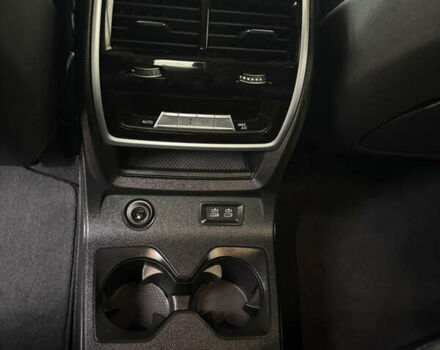 Сірий БМВ X7, об'ємом двигуна 3 л та пробігом 131 тис. км за 60700 $, фото 21 на Automoto.ua