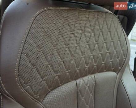 Серый БМВ X7, объемом двигателя 3 л и пробегом 143 тыс. км за 59900 $, фото 65 на Automoto.ua